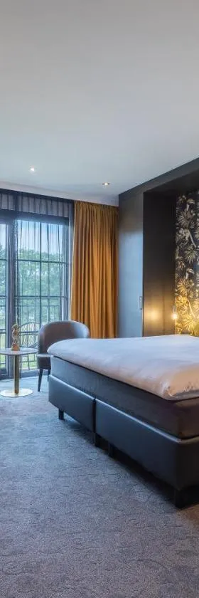 Van Der Valk Hotel Brugge Oostkamp，位于奥斯特坎普的酒店