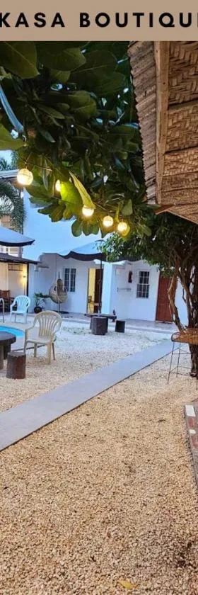 Acacia Sunset Village Inn，位于道伊斯的酒店