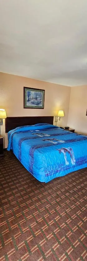Mount Laurel Motel，位于黑兹尔顿的酒店