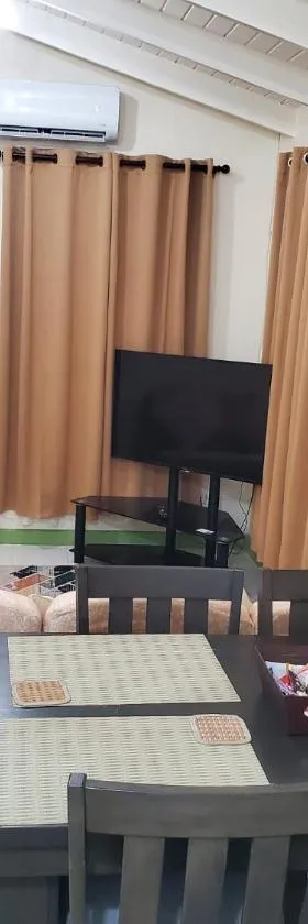 Belleview Cozy Cottage，位于圣菲利普的酒店