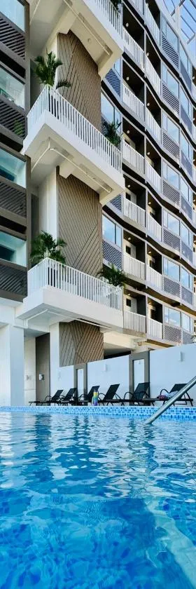 WV Towers，位于伊洛伊洛的酒店