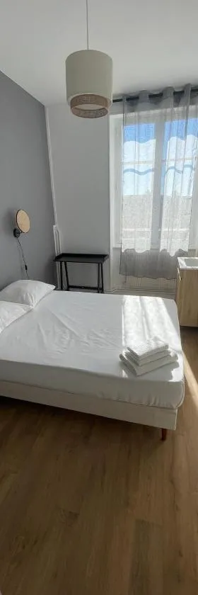 Hotel Clermont Airport，位于Aulnat的酒店