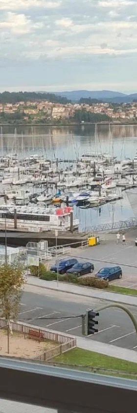 Combarro Port，位于科巴罗的酒店
