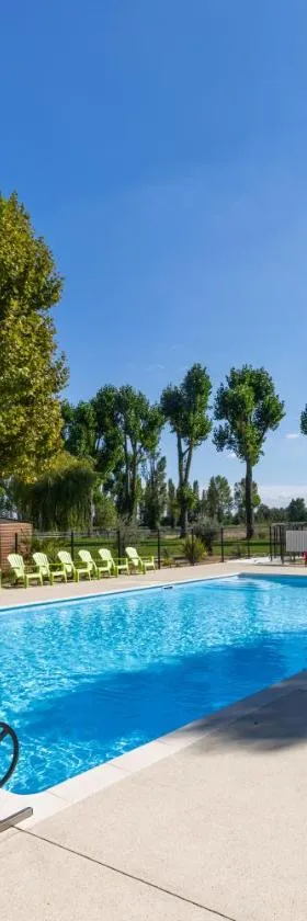 L'Oasis des Dombes，位于Ambérieux-en-Dombes的酒店