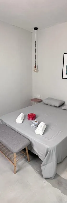 Euphorbia Suites，位于洛西洛斯的酒店