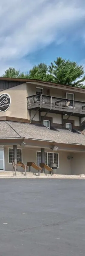 Pine Mountain Resort，位于艾恩芒廷的酒店