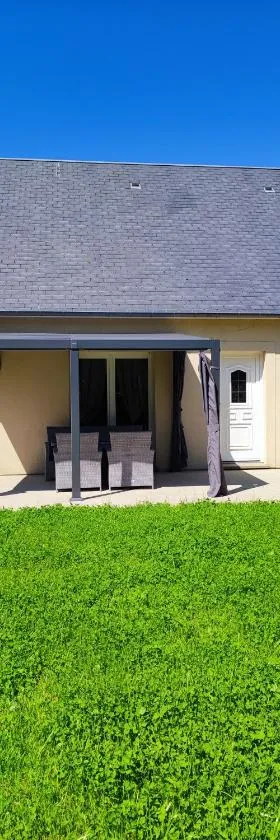 Le gîte du bonheur，位于Rouffigny的酒店