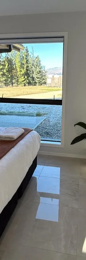 Tarras Countryside Retreat - Near Tourist Route，位于Tarras的酒店