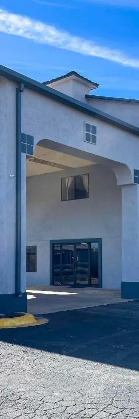 Econo Lodge Inn & Suites Sweetwater I-20，位于斯威特沃特的酒店