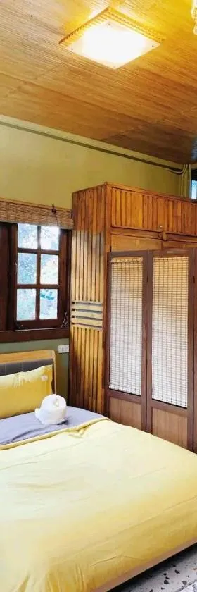 Mana-An Lake Hill Resort Apartment，位于Ban Huai Som的酒店