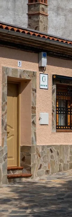 Casa Rural La Posada del 42，位于Carrascalejo的酒店