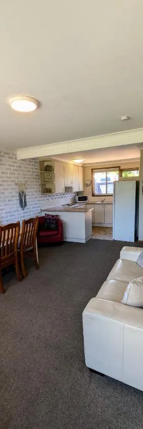 Gloucester - 2 Bedroom Apartments，位于格洛斯特的酒店