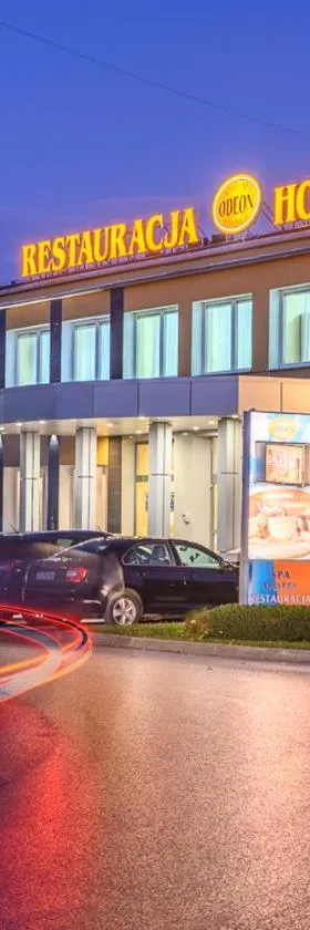Hotel & SPA Odeon，位于Boguchwała的酒店
