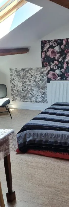 Espace Beléverte Bussière 1 Tamaris appartement meublé de 2 chambres，位于隆河省的酒店