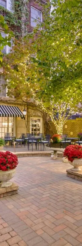 Best Western Plus Hawthorne Terrace Hotel，位于芝加哥的酒店
