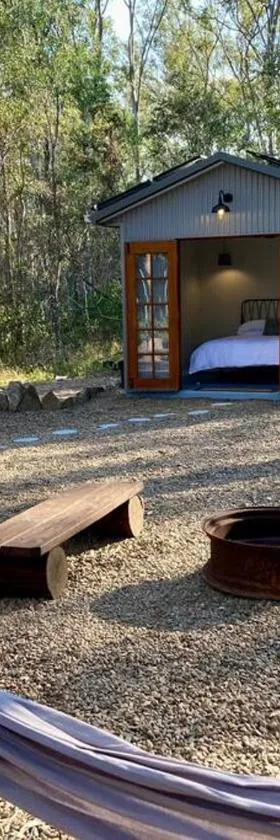 Casa Azul - Off-grid Hideaway Agnes Water 1770，位于阿格奈什沃特的酒店