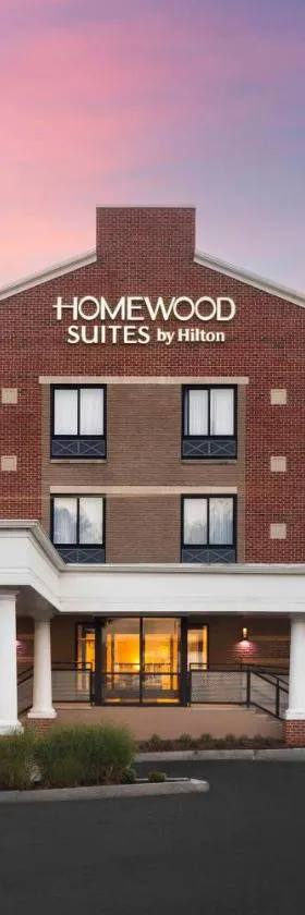 Homewood Suites by Hilton Boston Cambridge-Arlington, MA，位于阿灵顿的酒店