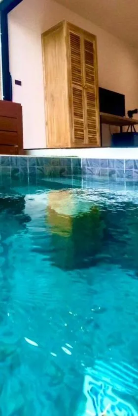 R resident resort，位于佛丕的酒店