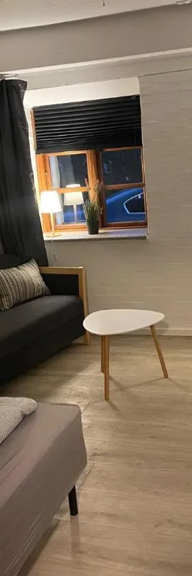 Apartment #1 with Wifi, close to city center, Beach and forrest，位于奥本罗的酒店