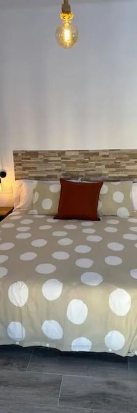 Habitación Montgros en Casa Camí de les Aigües Monistrol de Montserrat，位于莫尼斯特罗尔的酒店