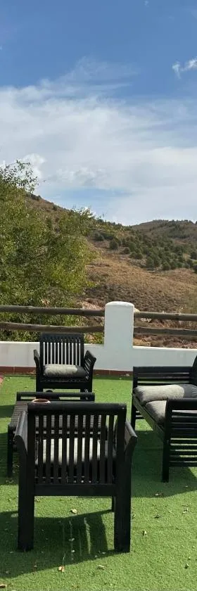 Apartamento en preciosa villa rural rodeado de naturaleza，位于Félix的酒店