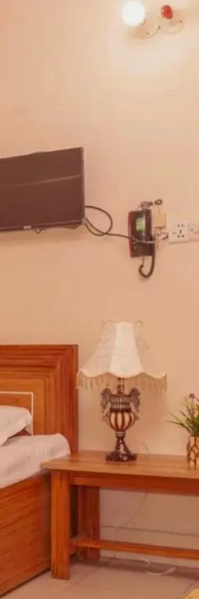 Hotel Sikder Residential Mirpur，位于Bisil的酒店