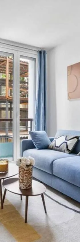 Appartement Chaville - Parking - Proche Paris，位于沙维勒的酒店