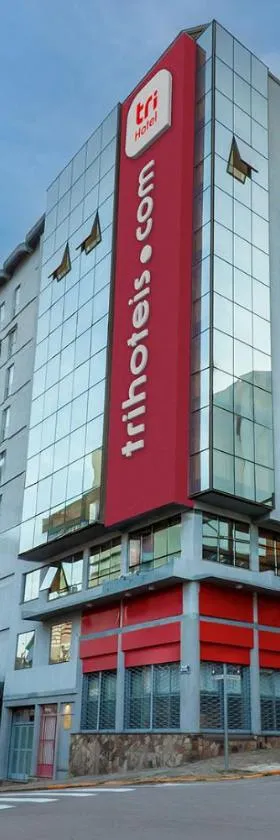 Tri Hotel Bento Gonçalves，位于本图贡萨尔维斯的酒店