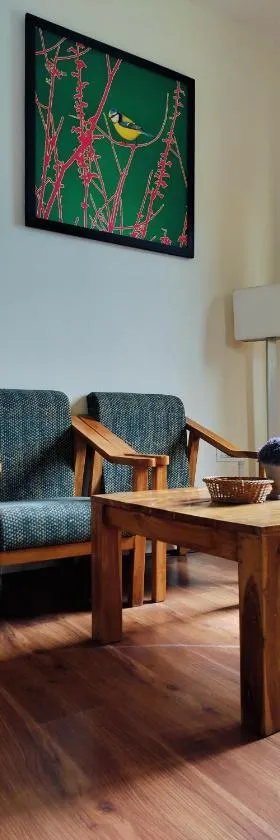 Serenity Stays - Manali, Naggar，位于纳加尔的酒店