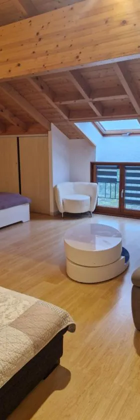 Studio Thoiry，位于图瓦里的酒店