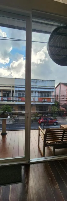 IHOC - Phuket OldTown，位于Ban Lo Long的酒店
