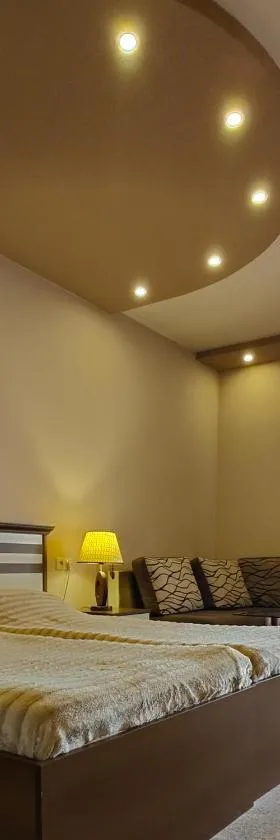 雅莱阁酒店，位于埃里温的酒店