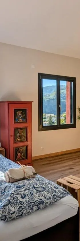 Chambre spacieuse avec superbe vue et sdb privée，位于斯涅河畔奥日布的酒店