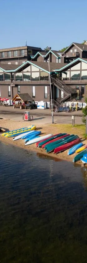 Cragun's Resort on Gull Lake，位于布雷纳德的酒店