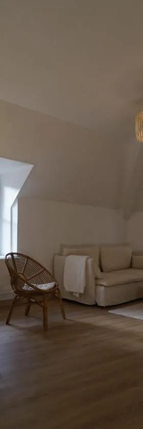 Appartement T3- Centre-ville，位于西乌勒河畔圣普桑的酒店
