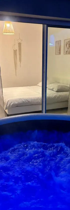 Cocon avec spa，位于米奥的酒店