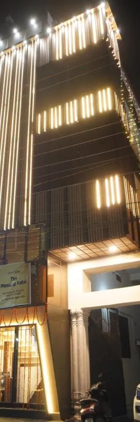 The Manohar Hotel Budaun，位于Budaun的酒店