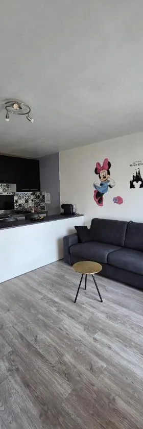 Studio à 2 pas de Disneyland，位于Esbly的酒店