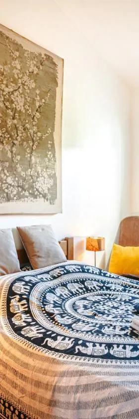Studio Indépendant dans Maison，位于勒沙托多莱龙的酒店