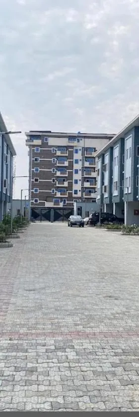 Beach View One Bedroom Shortlet Apartment Lekki Lagos，位于拉各斯的酒店