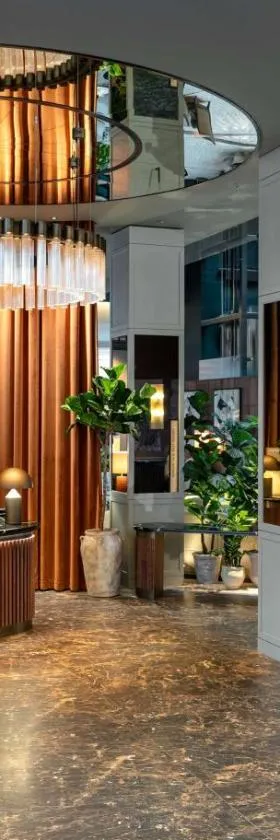 Radisson Blu Hotel Zurich Airport，位于克洛滕的酒店