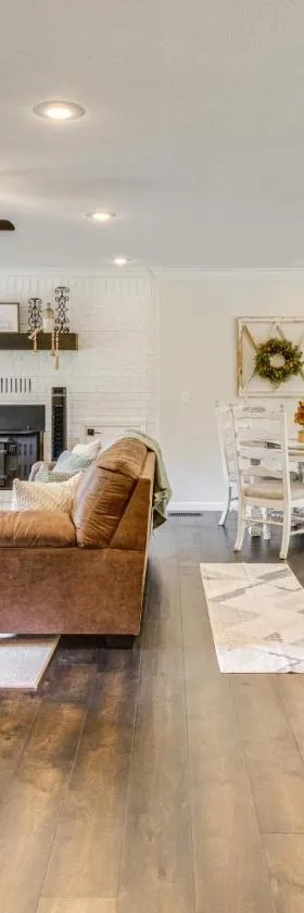 3 Mi to Lake House with Fire Pit in Mountain Home!，位于芒廷霍姆的酒店