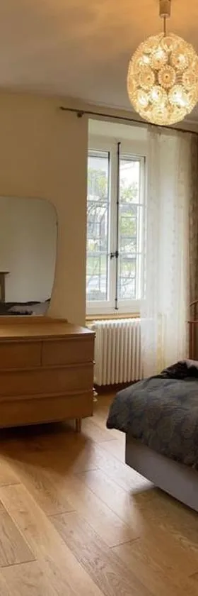 Petit appartement au rez，位于Baulmes的酒店