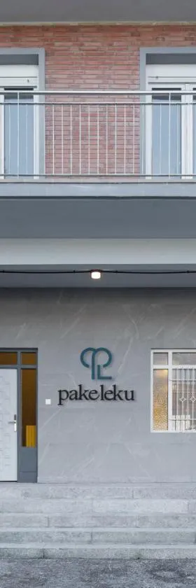 Pensión Pakeleku，位于乌尔涅塔的酒店