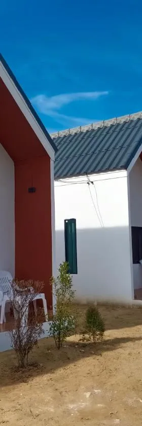 Maruay villa beach，位于素叻的酒店