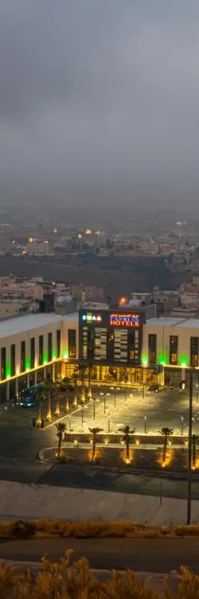Ewaa Express Hotel - Abha，位于艾卜哈的酒店