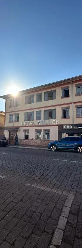 Hotel Muller，位于马里亚纳的酒店