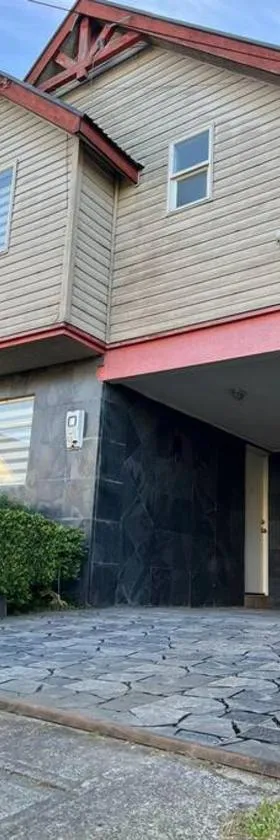 Arriendo Casa dos pisos por dia，位于蒙特港的酒店