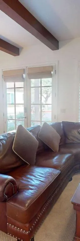 LV214 Convenient Downstairs 2 Bed Legacy Villa，位于拉昆塔的酒店