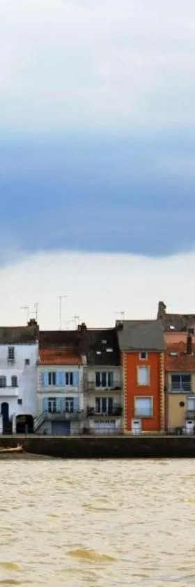 Sous les étoiles de Paimboeuf，位于Paimbœuf的酒店